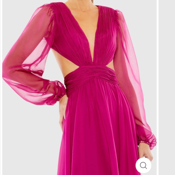 NWOT Ieena for Mac Duggal ruched cut out puff sleeve gown - Picture 2 of 15